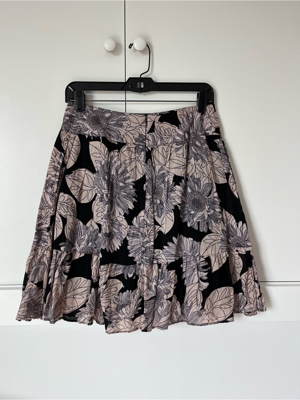 H&M Black and Beige Floral Circle Skirt